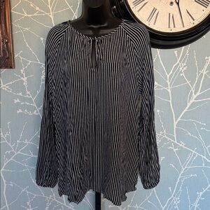GAP Maternity Navy Stripe Keyhole Long Sleeve Blouse Size Large
